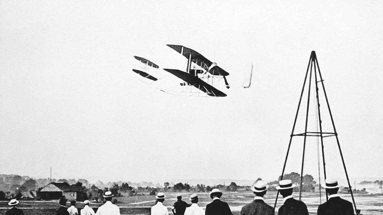 İlk Motorlu Uçağı Kim İcat Etti?