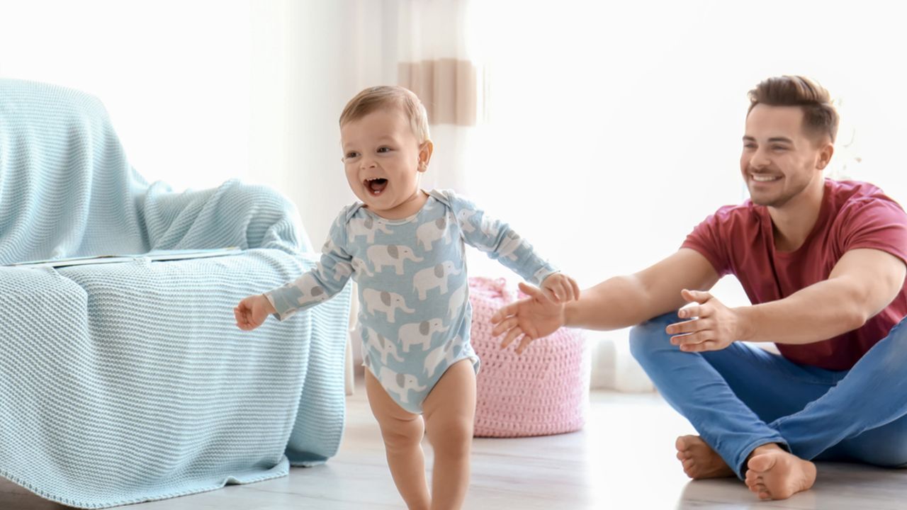 Bebekler En Geç Ne Zaman Yürür? Bebekler En Kolay Nasıl Yürütülür?