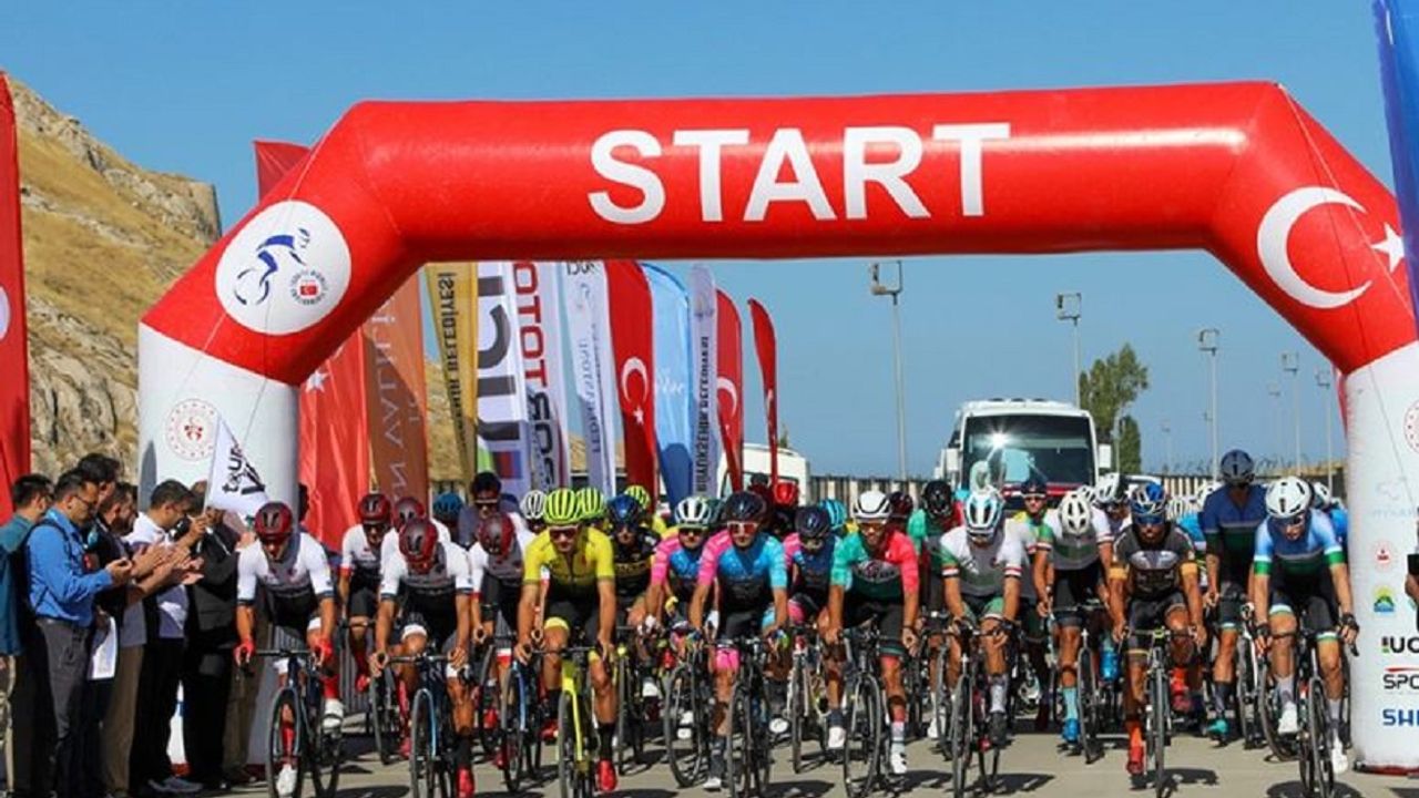 "Tour of Van" uluslararası bisiklet yarışı 2. gününde