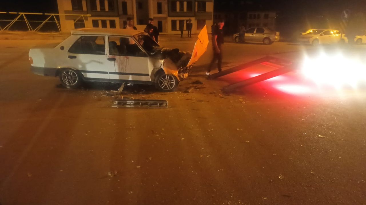 Erciş’te trafik kazası; ağır yaralılar var