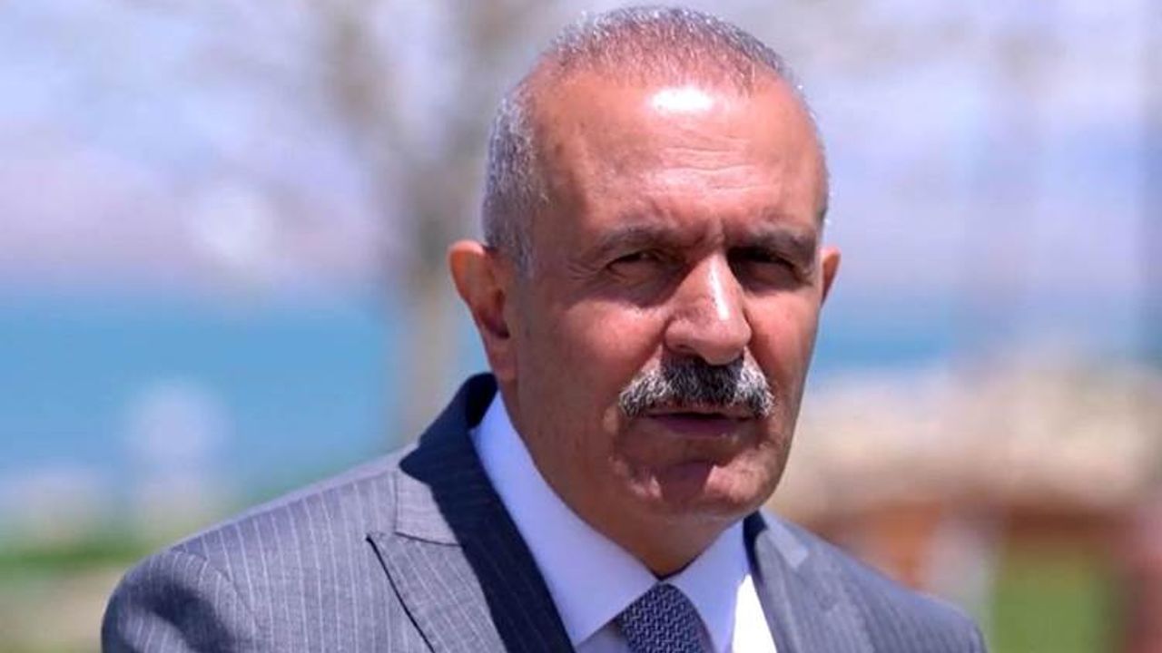 Van AK Parti Büyükşehir Belediye Başkanı Adayı Kayatürk oldu iddiası?