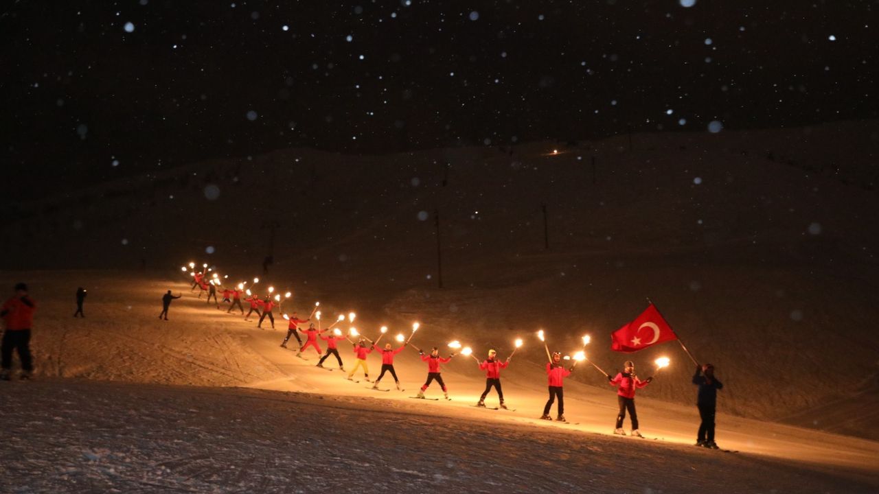 Bitlis'te kar festivali düzenlendi
