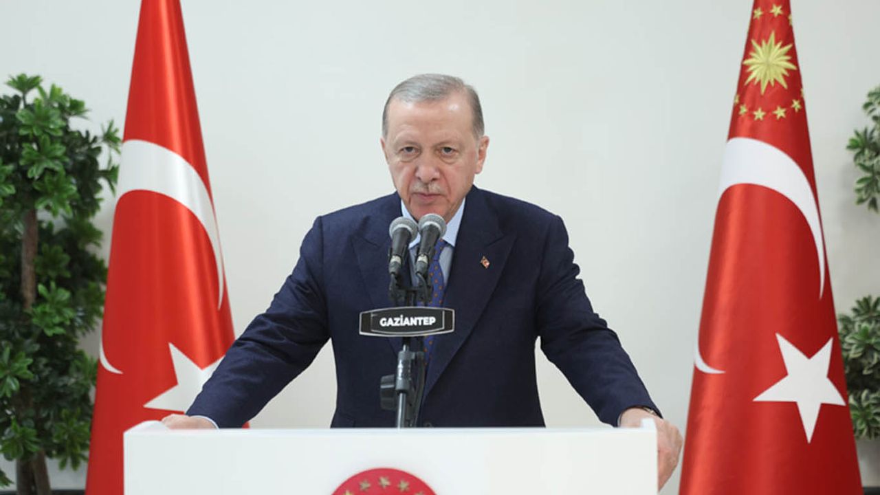 Cumhurbaşkanı Erdoğan 10 bin deprem konutunun teslimini yaptı