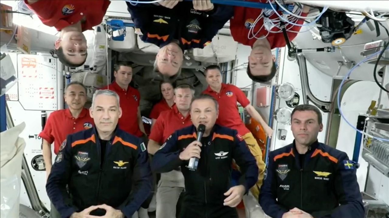 Uluslararası Uzay İstasyonu'ndaki veda töreninde konuşan Gezeravcı: Bu bir hikayenin başlangıç noktasıydı