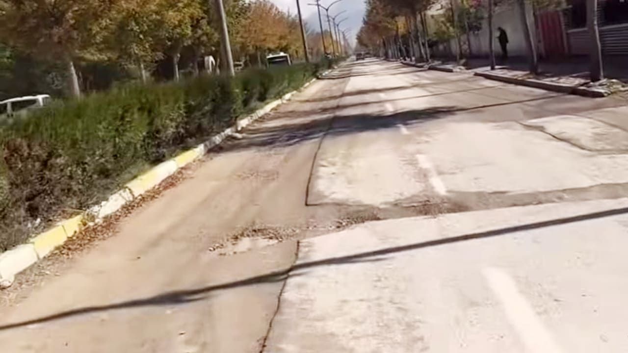İskele Caddesi’nde yol sorunu sürüyor