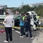 Otoyol’da feci kaza; 1'i çocuk 3 ölü 5 yaralı