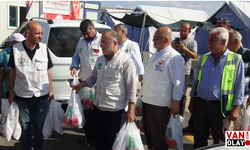 Kardeş yardım kuruluşları depremzedelere kurban eti dağıttı