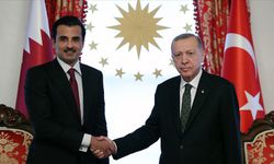 Erdoğan Katar Emiri Şeyh Al Sani ile telefonda görüştü