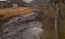 Van’da sel felaketi: İki kardeşten biri öldü