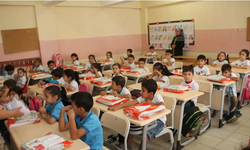 Okul Üniformaları Zorunlu Durumlar Dışında Değişmeyecek