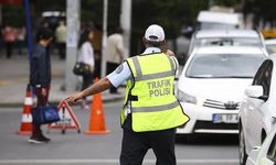 İstanbul'da bazı yollar 06.00 itibarıyla trafiğe kapatıldı