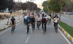 Vanlı bisikletliler sağlıklı bir hayat için pedal çevirdi