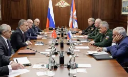 Dışişleri Bakanı Fidan, Rusya Savunma Bakanı Şoygu ile Görüştü
