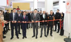 Ağrı'da 13. Ulusal Fotoğraf Yarışması Sergisi açıldı