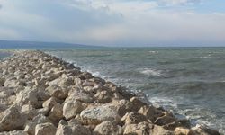 Van Gölü'nde dev dalgalar oluştu!