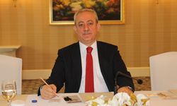 Van Büyükşehir Belediye Başkan Aday Adayı Kayatürk projelerini açıkladı