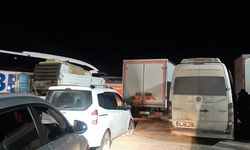 Van-Hakkari karayolu saatlerdir trafiğe kapalı
