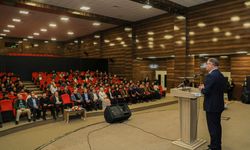 Van Valisi Balcı, Eğitim Bir-Sen "1. Teşkilat Eğitim Programı"na katıldı