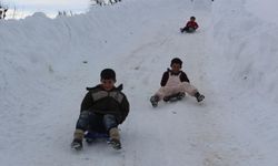 Hava muhalefetinden dolayı Kars'ta okullar tatil edildi