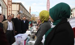 Gürpınar’da Gazze yararına kermes düzenlendi