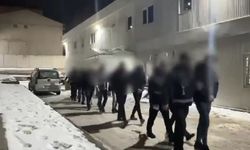Van'da ehliyet sınavında kopya çeken 17 kişi yakalandı