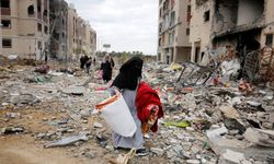 Gazze'ye olan hava yardımlarının artırılması çağrısı yapılıyor