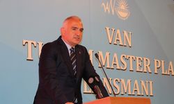 Bakan Ersoy: Hayata geçirilecek projeler Van için yeni bir dönemin kapısını açacaktır