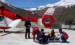 16 yaşındaki hasta için helikopter ambulans havalandı