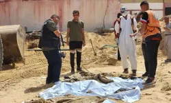Gazze'deki toplu mezardan 51 ceset daha çıkarıldı