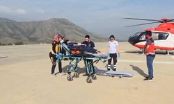 Hakkari'de hamile kadın ambulans helikopterle Van'a sevk edildi