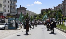 Bitlis'te Gazze'ye yönelik saldırılar protesto edildi