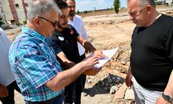 Malatya Valisi, yapımı devam eden inşaat alanlarını inceledi
