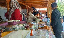 Özalp'ta yöresel yemekler görücüye çıktı