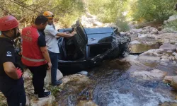 Siirt'in Eruh ilçesinde feci kaza yaşandı: 200 metre yükseklikten dereye düşen sürücü, yaşamını yitirdi