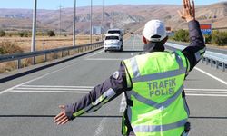 Trafikte 2,4 milyon araç denetlendi