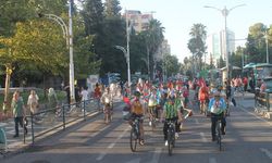 Gazze'ye destek için bisiklet turu düzenlendi