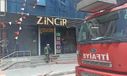 Erciş’te 5 katlı mağazada yangın