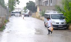 Van'da sağanak yağış etkili oldu