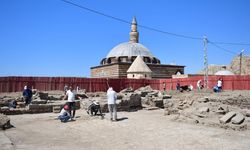 Eski Van Şehri'nde kazı çalışmaları aralıksız sürüyor