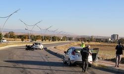 Trafik kazası: 2'si polis 4 yaralı