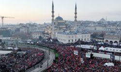 Yüz binlerce kişi Filistin için Galata Köprüsü'nde buluştu