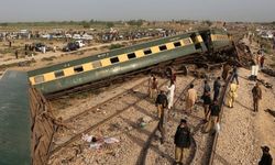 Pakistan'da tren kazası