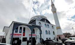 Van'da Gazze Camii ibadete açıldı