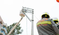 İzmir'de Elektrik Kesintisi: 20 İlçe Etkilenecek