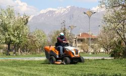 Van’da Parklarda Çalışma Başladı