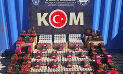 Van’da çok sayıda gümrük kaçağı malzeme ele geçirildi