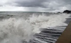 Meteoroloji'den uyarı: Rüzgar fırtına şeklinde esebilir!