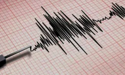 Ege Denizi'nde 5 büyüklüğünde korkutan deprem