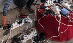Gazze'de internet ve sabit hat hizmetleri tamamen kesildi