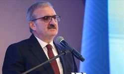 İçişleri Bakan Yardımcısı Karaloğlu, Vanspor'u tebrik etti